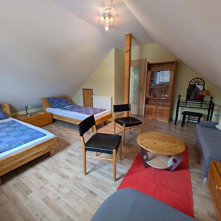 Ferienwohnung Am Bodensee Mit 3 Schlafzimmer Ueber 2 Etage Mit Kleine Balkon Bis 7 Personen อูเบอร์ลิงเงน ภายนอก รูปภาพ