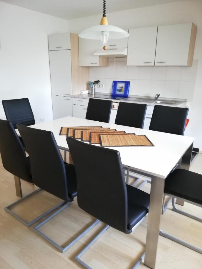 Ferienwohnung Am Bodensee Mit 3 Schlafzimmer Ueber 2 Etage Mit Kleine Balkon Bis 7 Personen อูเบอร์ลิงเงน ภายนอก รูปภาพ